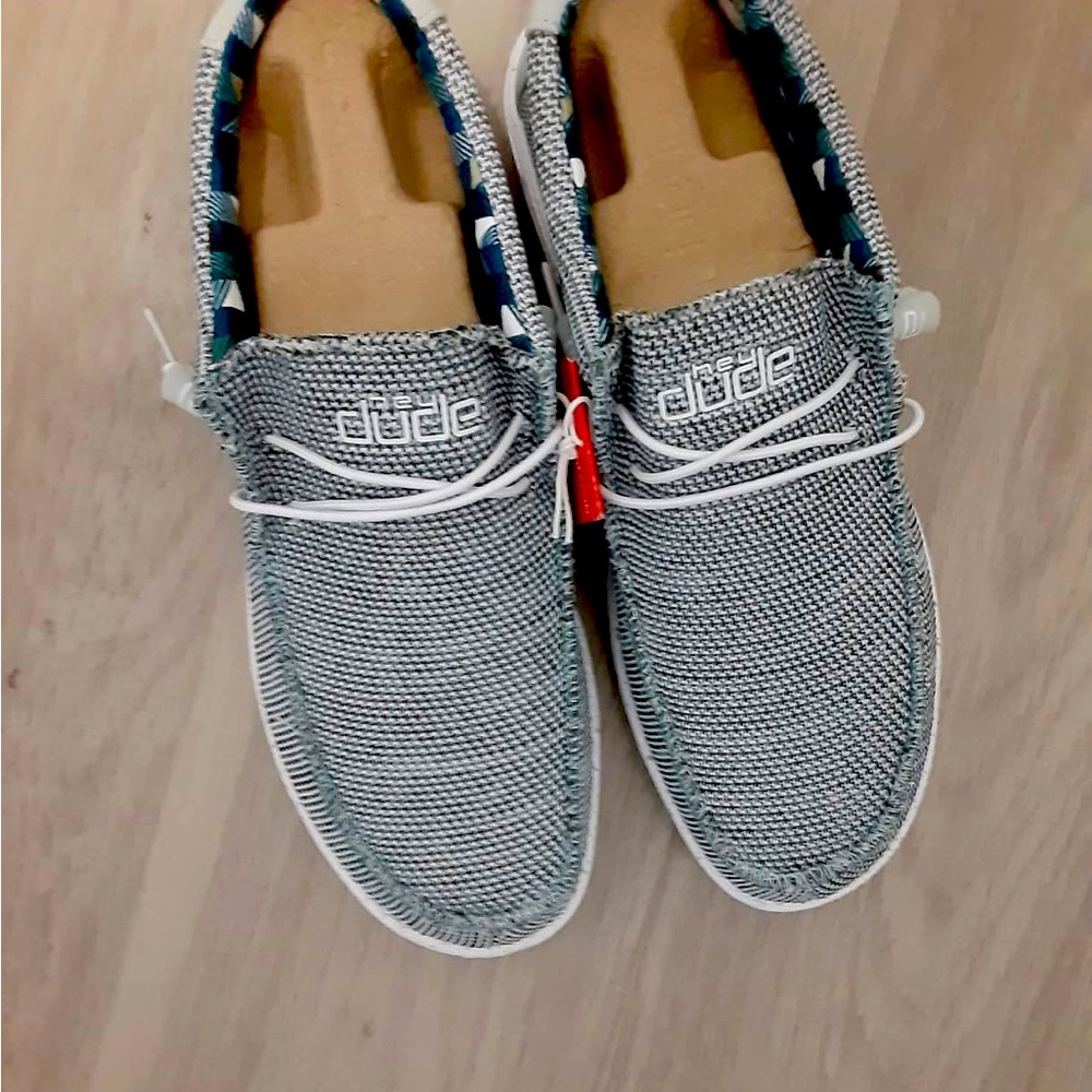 ‼️‼️brand new pair of hey dudes ‼️‼️ size 8 & 10 the color is ice grey ‼️‼️‼️